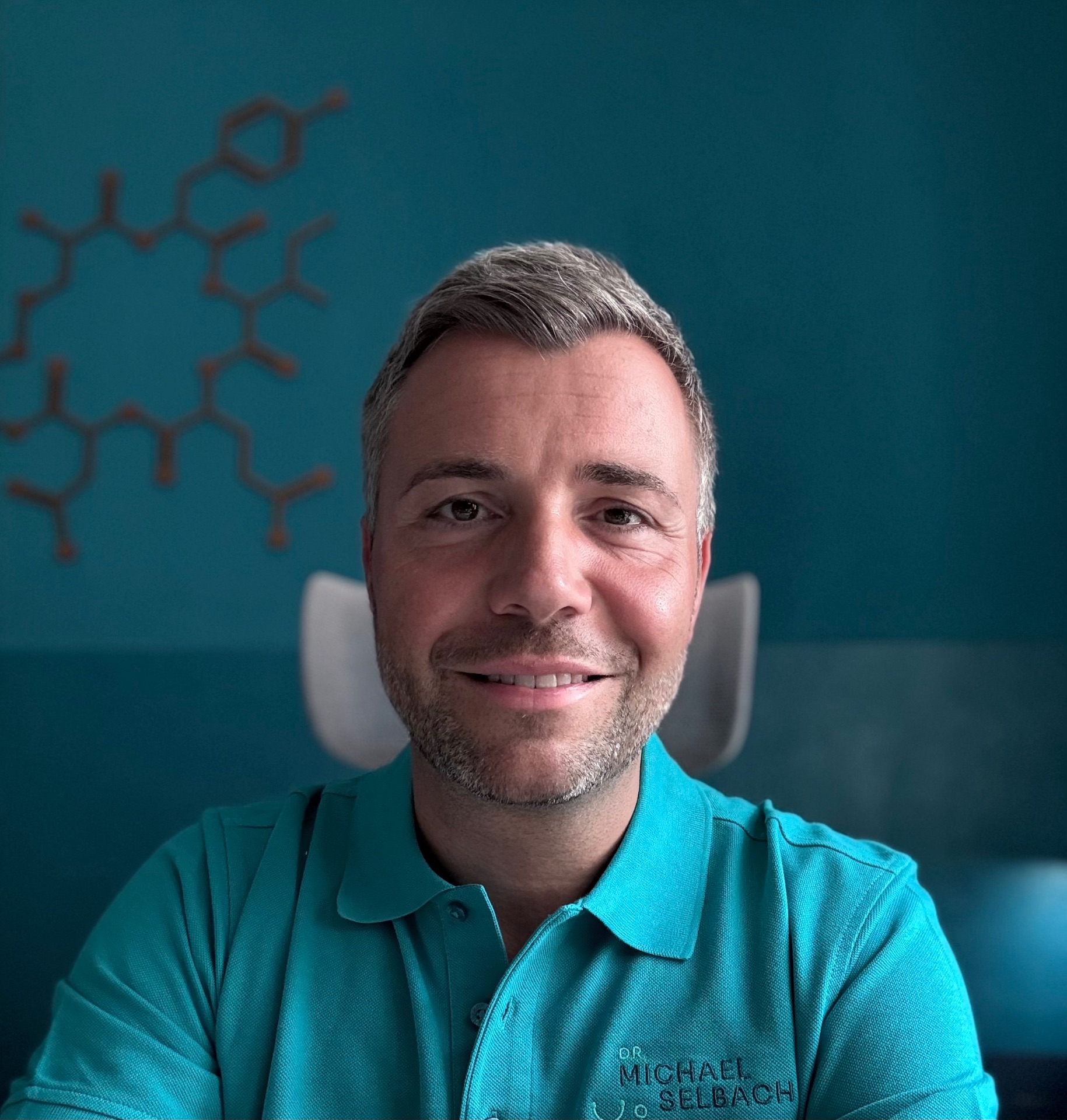 Dr. med. Michael Selbach